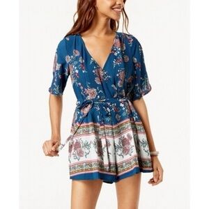 Trixxi v neck boho blue floral romper size S
